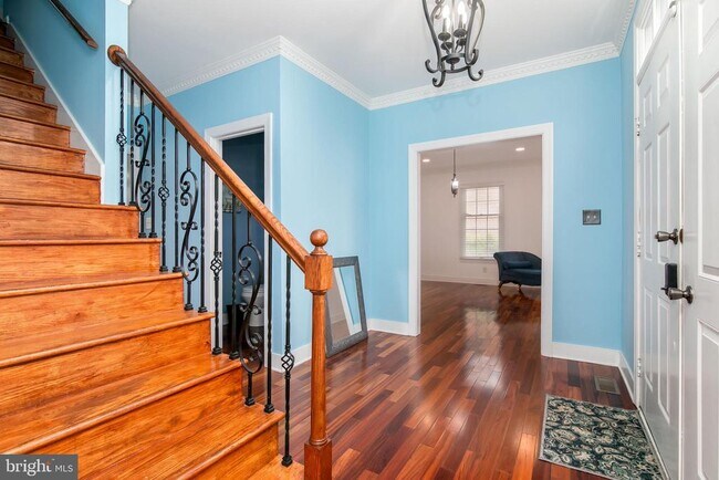 Building Photo - 5444 E Nithsdale Dr