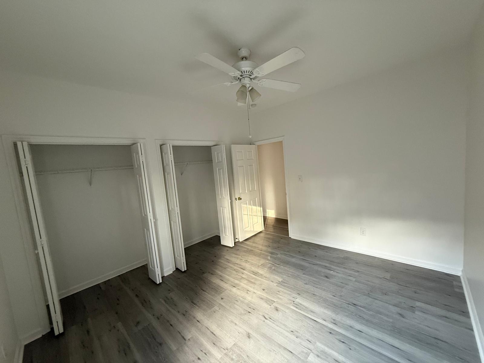 Building Photo - 297 High Chaparral Dr