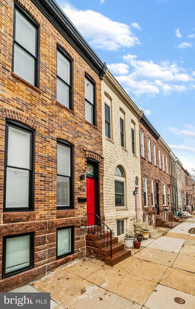 Building Photo - 1530 Covington St