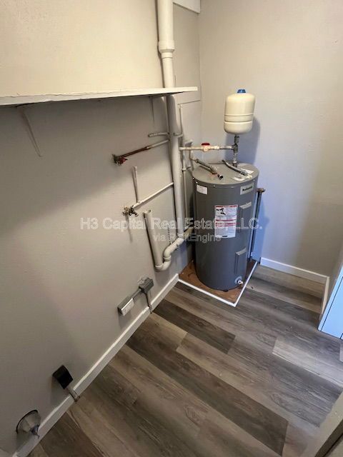 Building Photo - 2722 Myrtle Ave