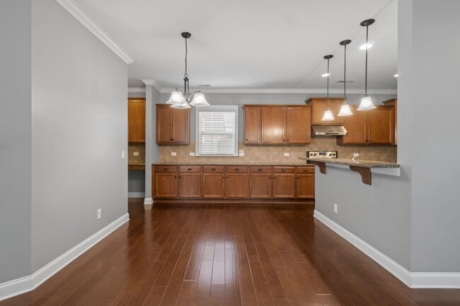 Building Photo - Stunning rental home in beautiful Ardrey Crest