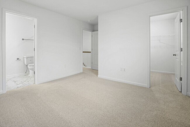 Building Photo - 466 Blair Rd