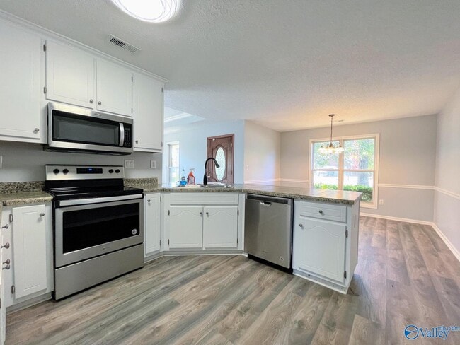 Building Photo - 109 Tanner Ridge Cir