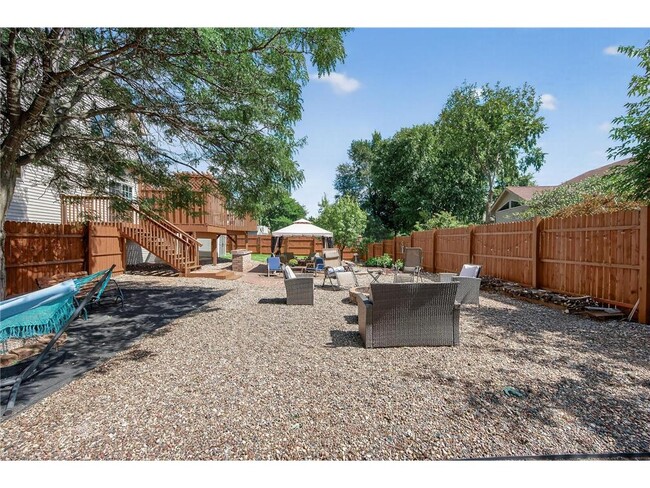 Building Photo - 4133 Sunset Trail N