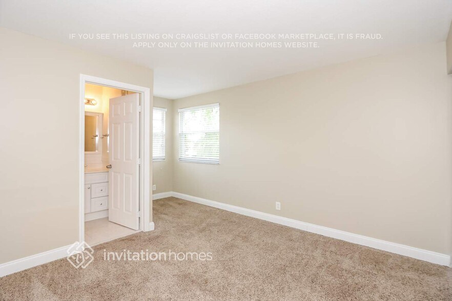 Building Photo - 13024 NW 13th St