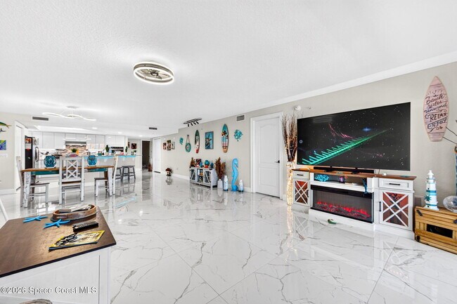 Building Photo - 123 Lancha Cir