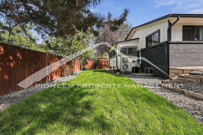 Building Photo - 648 Buchanan Ln
