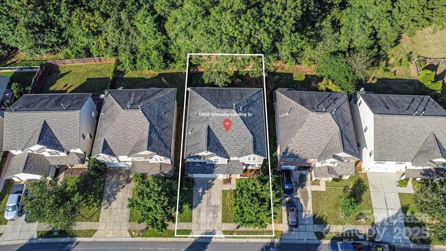 Building Photo - 15635 Normans Landing Dr