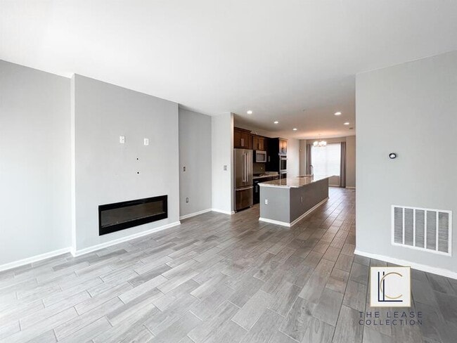 Building Photo - 9616 Wesbourne Dr