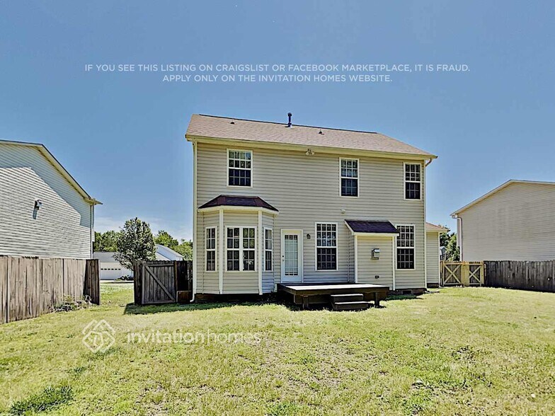 Building Photo - 834 Highlander Ct