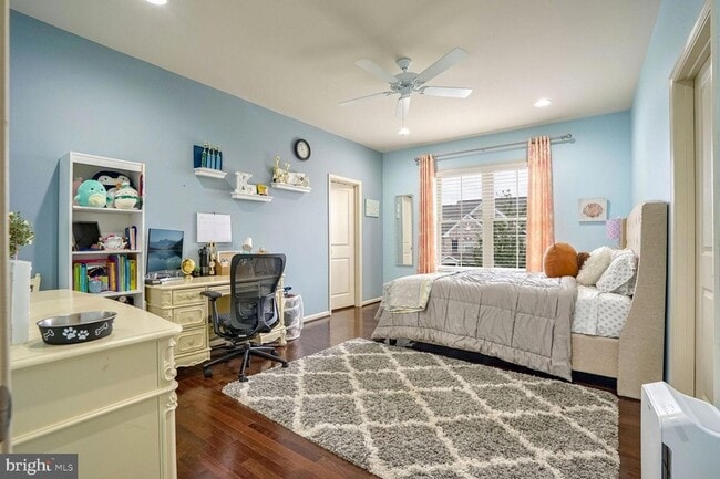 Building Photo - 42229 Majestic Knolls Dr