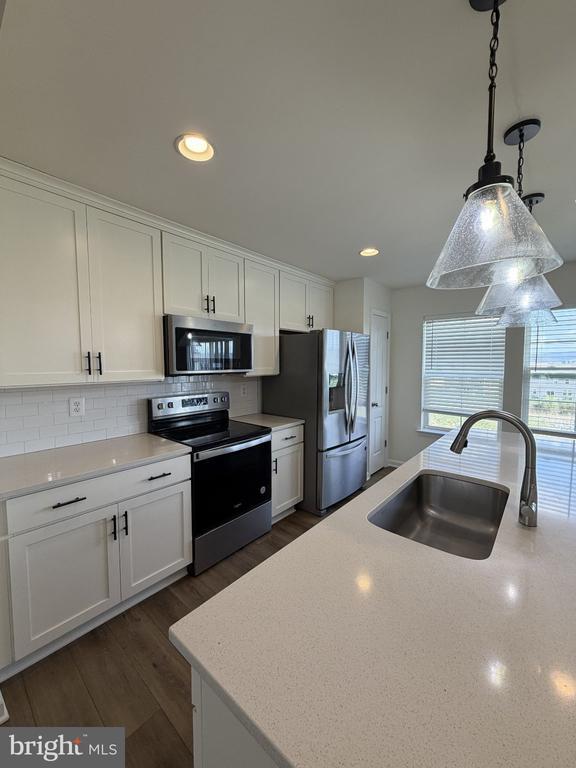 Building Photo - 40 Orch Grn Dr