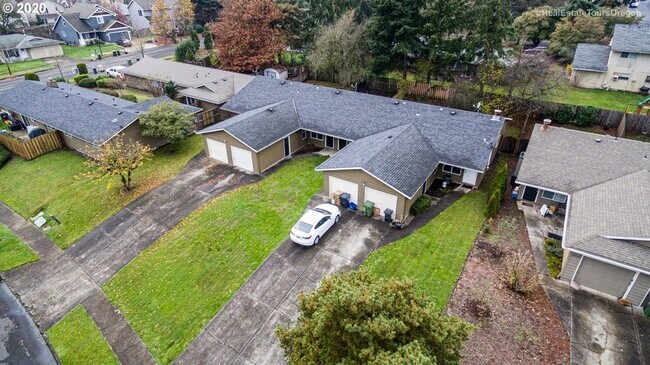 Primary Photo - 29627 SW Serenity Way