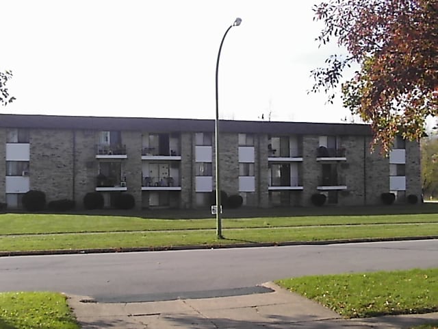 Primary Photo - Mead Meadows Apartments