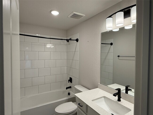 Building Photo - 18314 Midnight Stone Ln