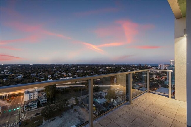 Building Photo - 777 3rd Ave N