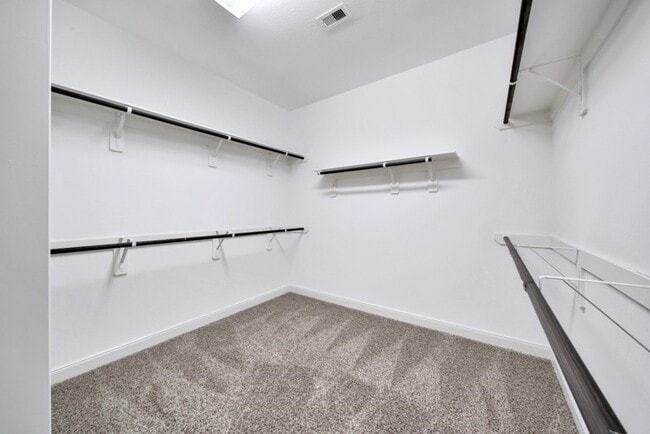 Building Photo - 3007 Rocky Point Dr