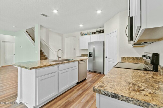 Building Photo - 254 Seville Pkwy