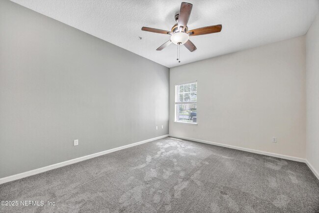 Building Photo - 575 Oakleaf Plantation Pkwy