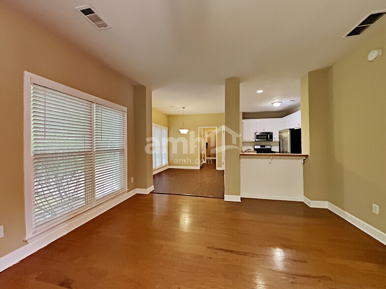 Building Photo - 1020 Allenbrook Ln