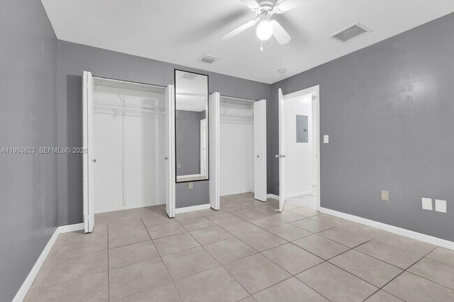 Building Photo - 843 NW 7th St