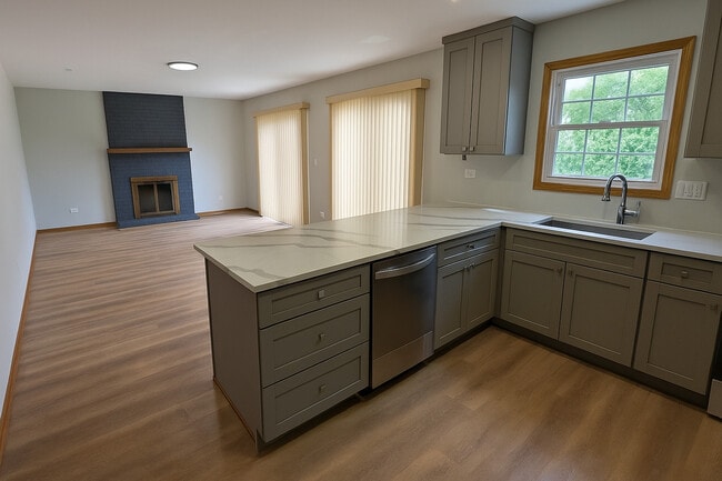 Building Photo - 2343 Glenmoor Dr