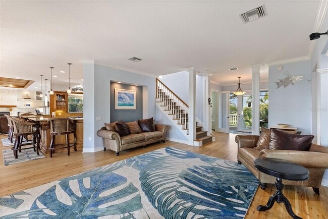 Building Photo - 450 Bayshore Dr