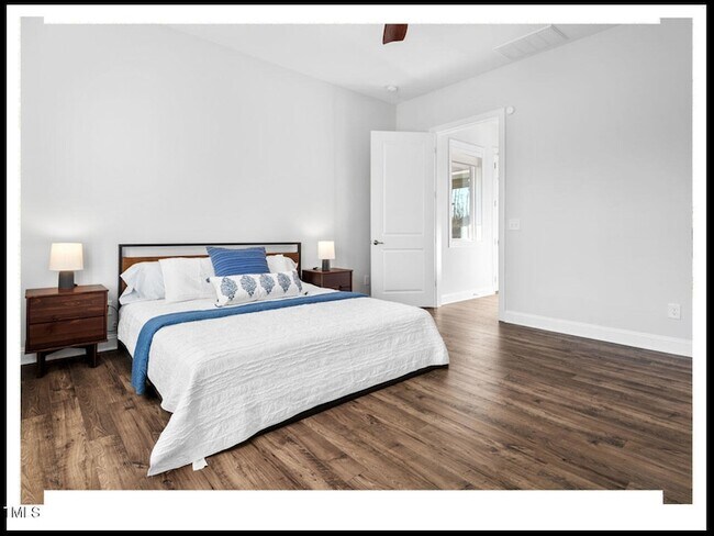 Building Photo - 153 Abercorn Cir