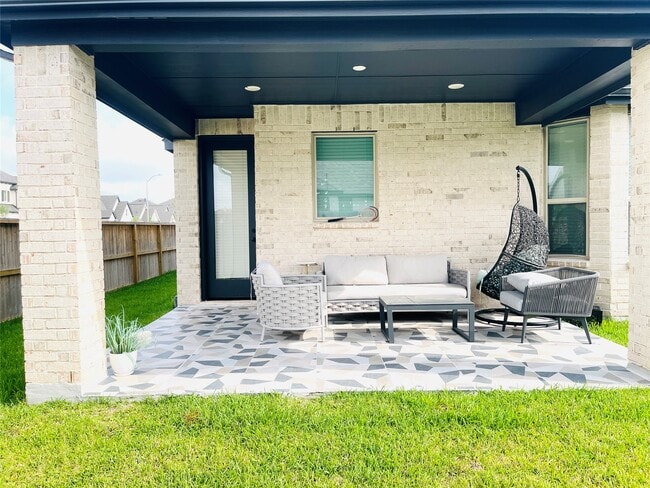 Building Photo - 27039 Flower Isle Ln