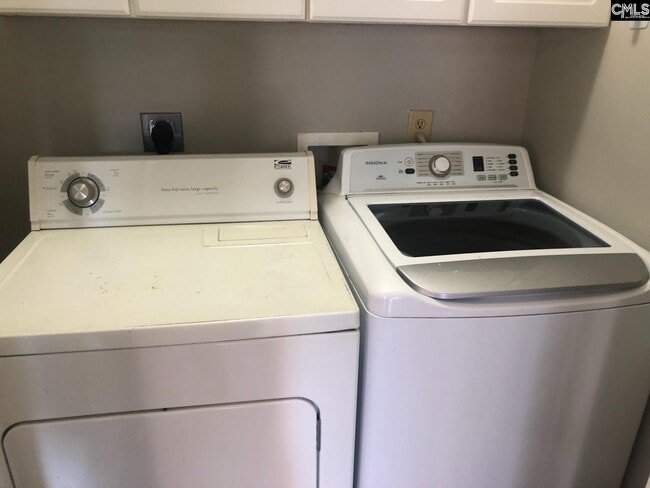 Building Photo - 2446 Watson St