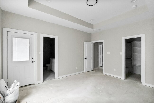 Building Photo - 16227 Green Manor Dr