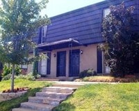 Building Photo - 2729 Hurstview Dr