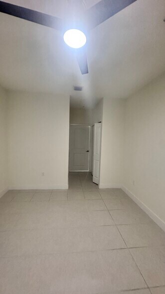Building Photo - 8001 NW 41st St