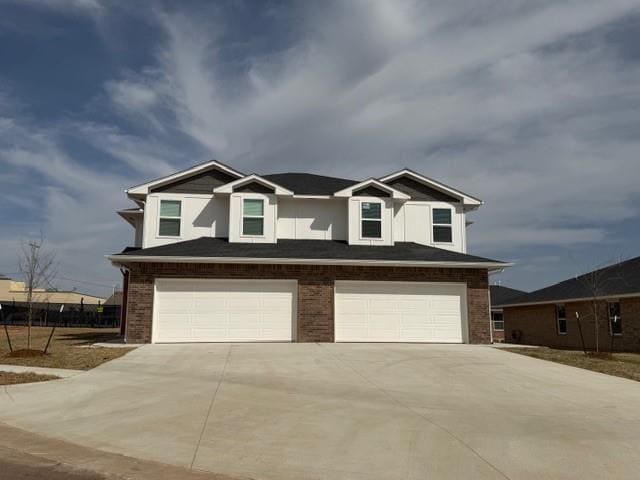 Building Photo - 201 E Main St