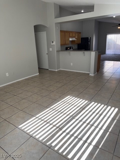 Building Photo - 4932 Royal Lake Ave