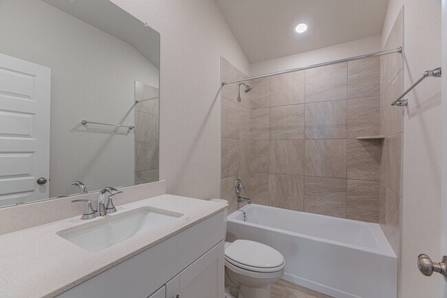 Building Photo - 16977 Juniper Blossom Bnd