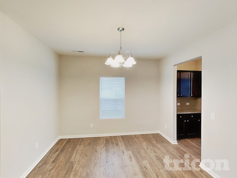 Building Photo - 2206 Osprey Ln