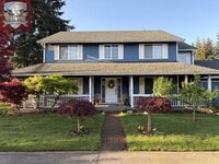 Building Photo - Ideal 4 bedroom home