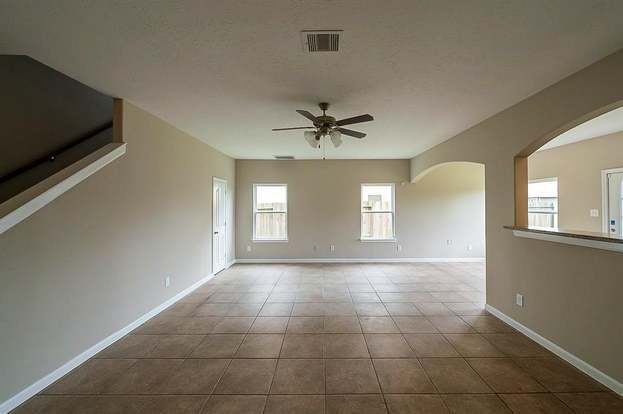 Building Photo - 10703 Prillerman Trails Dr