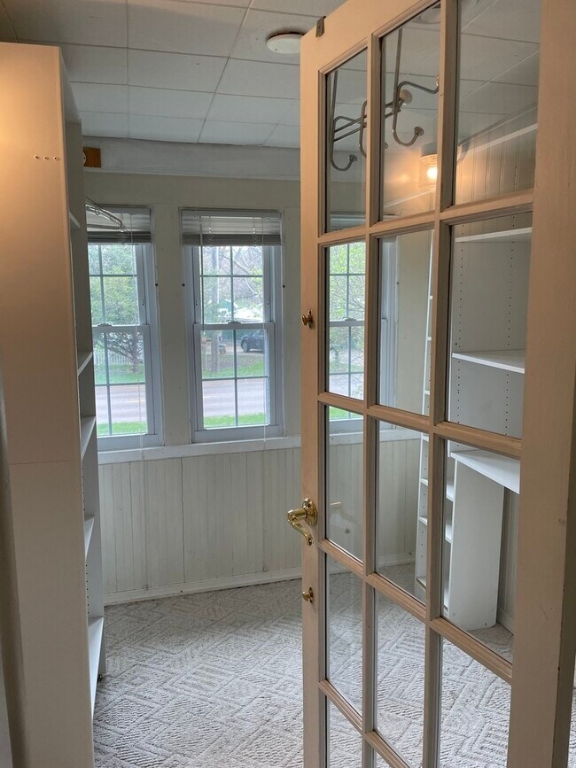 Building Photo - 1700 Riverside Ave