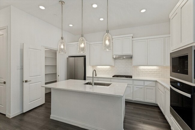 Building Photo - 4249 Watson Wy