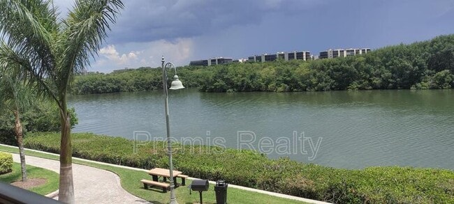 Building Photo - 2721 Via Murano