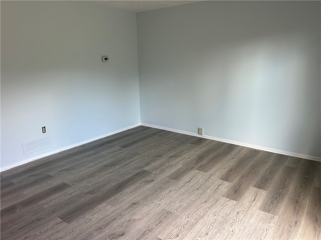 Building Photo - 3101 Camberly Dr