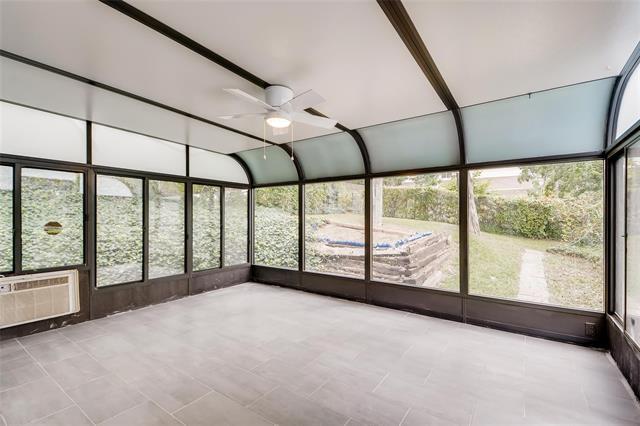 Building Photo - 3829 Treeline Dr