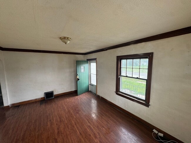 Building Photo - 3 Bedroom House in Peoria