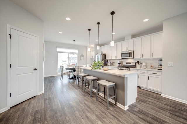 Building Photo - 871 Finley Dr