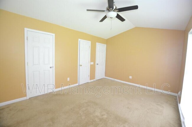 Building Photo - 7434 Stone Mountain Ct