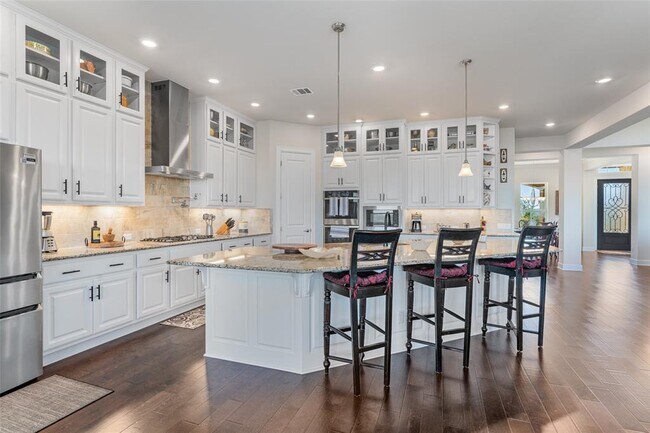 Building Photo - 235 Chestnut Crossing