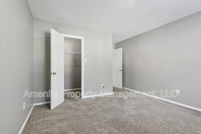 Building Photo - 717 Ninebark Ct