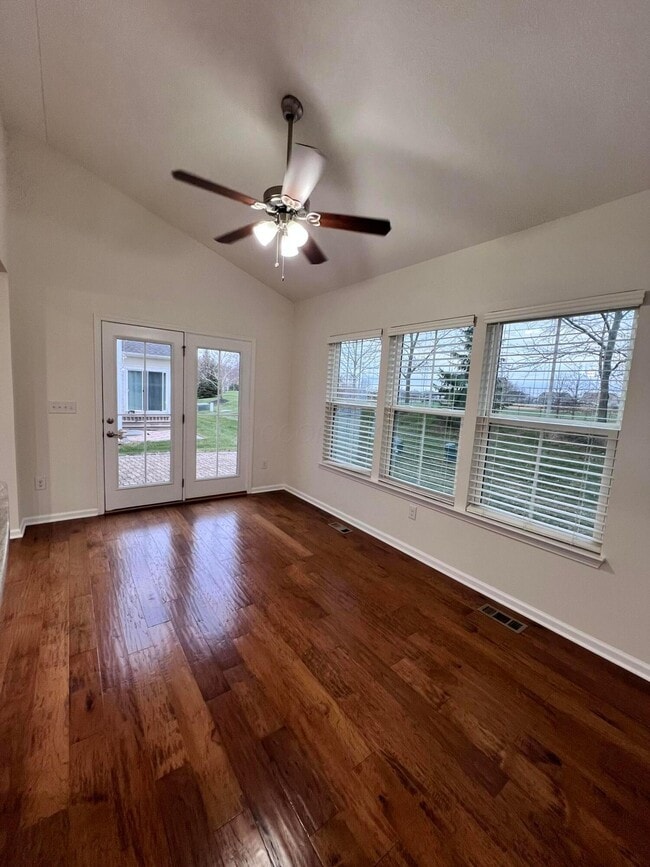 Building Photo - 7847 Aideen Ct